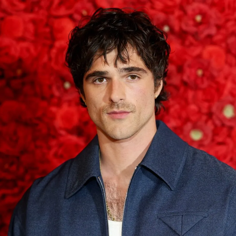 Nghệ sĩ Jacob Elordi