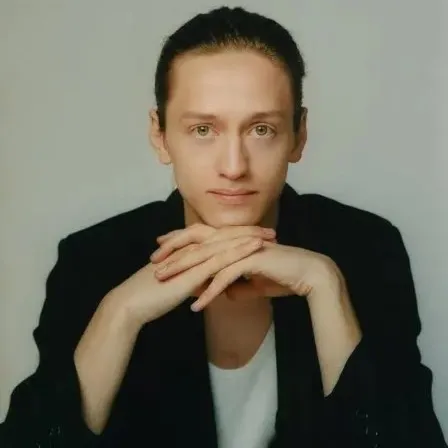 Nghệ sĩ Percy Hynes White