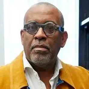 Nghệ sĩ Todd Boyd