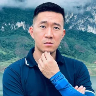 Nghệ sĩ Lê Hoàng Nam