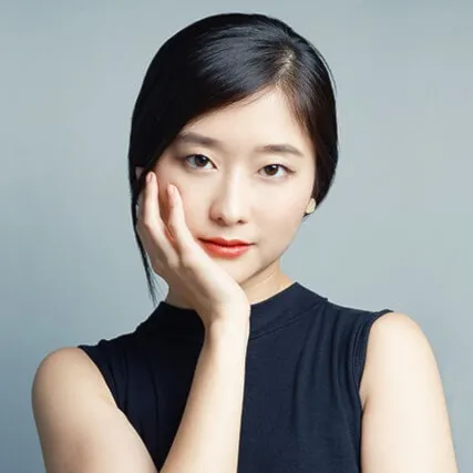 Nghệ sĩ Nakatani Akari