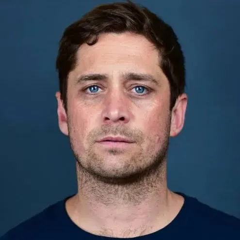 Nghệ sĩ Thoren Ferguson