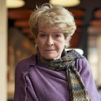 Nghệ sĩ Janet Suzman