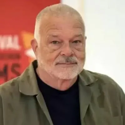 Nghệ sĩ Richard Claus