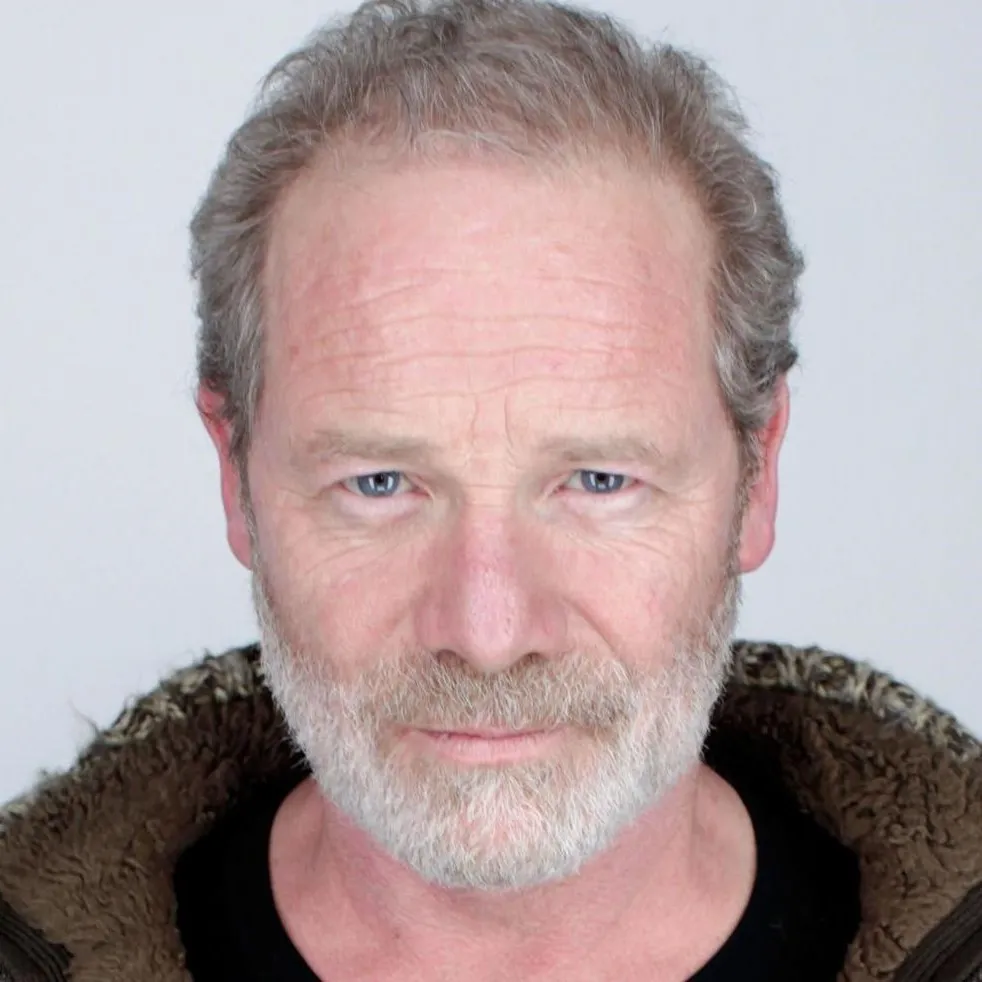 Nghệ sĩ Peter Mullan