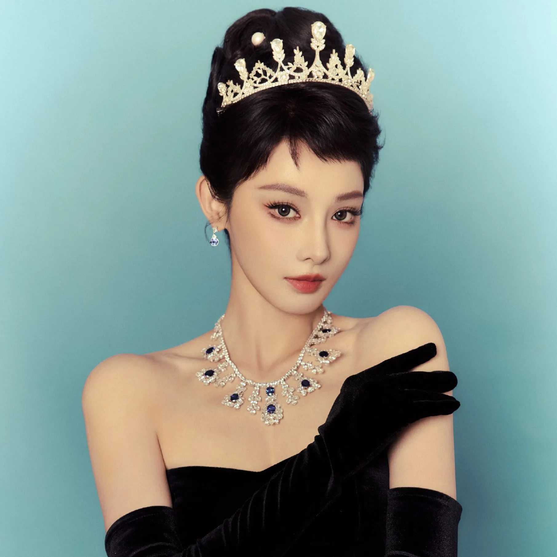 Nghệ sĩ Bành Tiểu Nhiễm