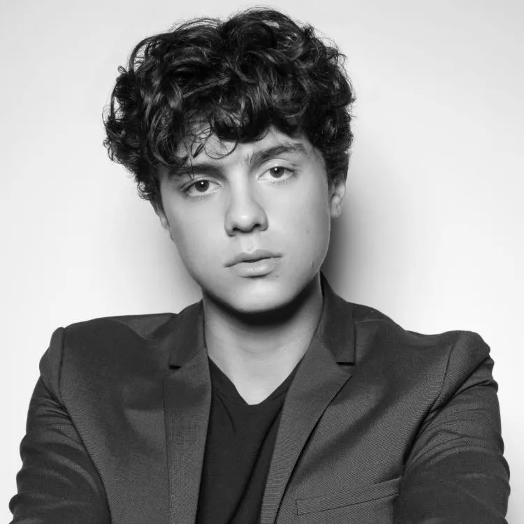 Nghệ sĩ Keenan Lehmann