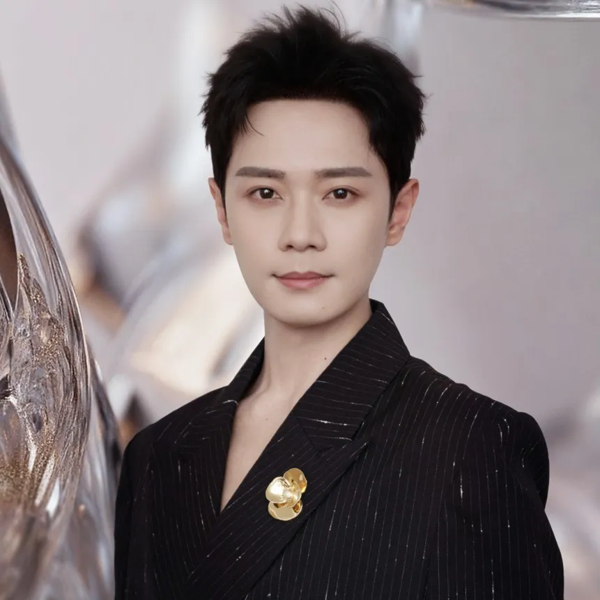 Nghệ sĩ Tào Tuấn