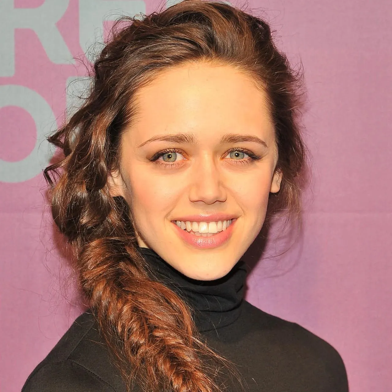 Nghệ sĩ Daisy Head