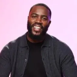 Nghệ sĩ Mo Gilligan