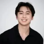 Nghệ sĩ Kim Myung Soo