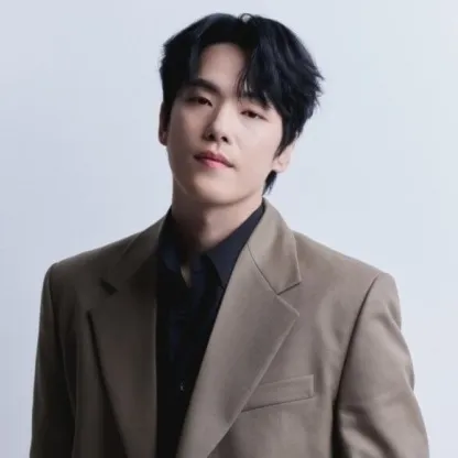 Nghệ sĩ Kim Jung Hyun