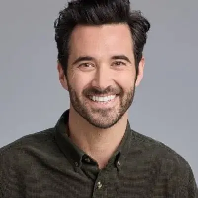 Nghệ sĩ Leonidas Gulaptis