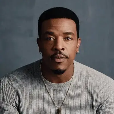 Nghệ sĩ Russell Hornsby
