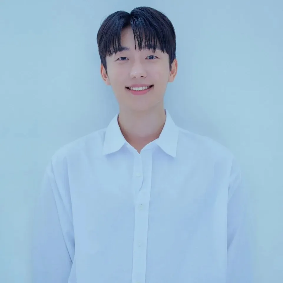 Nghệ sĩ Yoon Jun Won