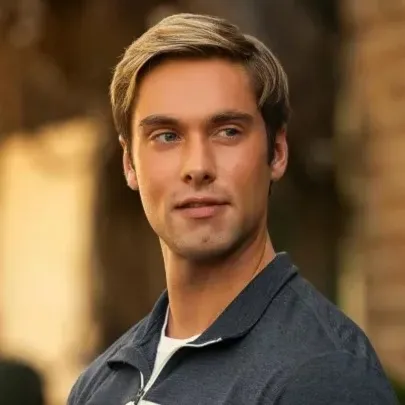 Nghệ sĩ Austin North