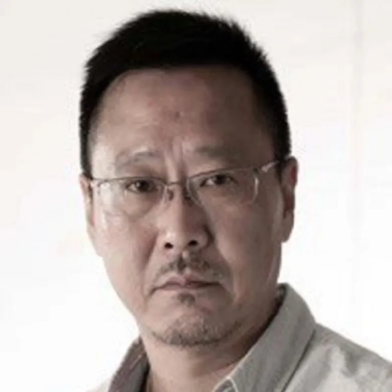 Nghệ sĩ Trần Quốc Hoa