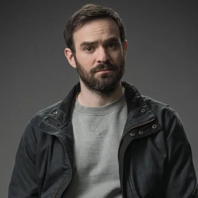 Nghệ sĩ Charlie Cox