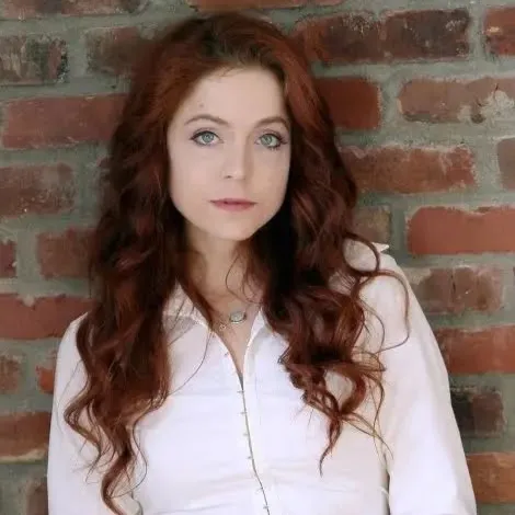 Nghệ sĩ Castille Landon