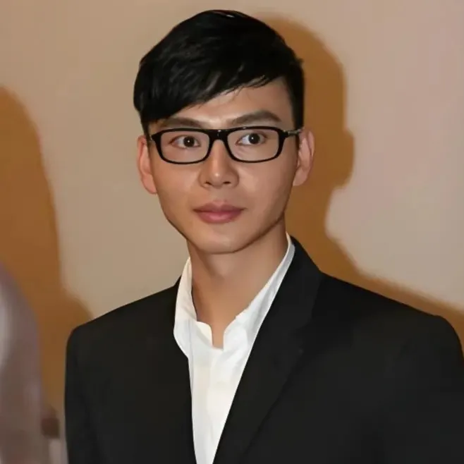 Nghệ sĩ Lữ Hạo Cát Cát