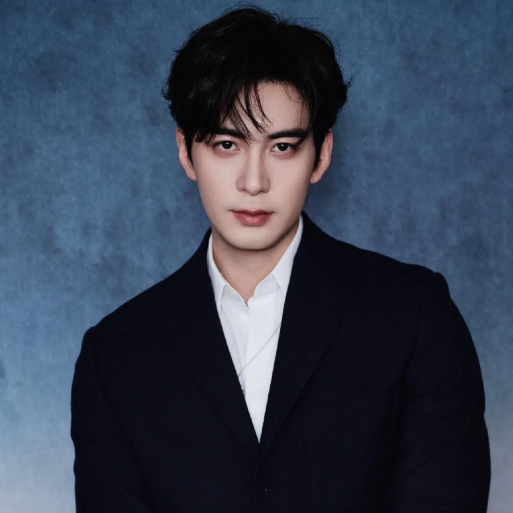 Nghệ sĩ Trần Tinh Húc