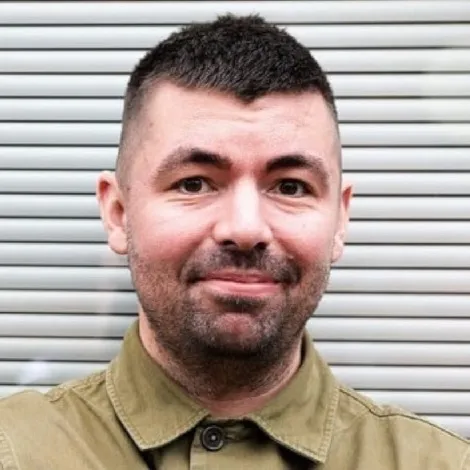 Nghệ sĩ Rich Peppiatt