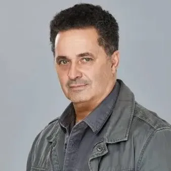 Nghệ sĩ Martin Dejdar