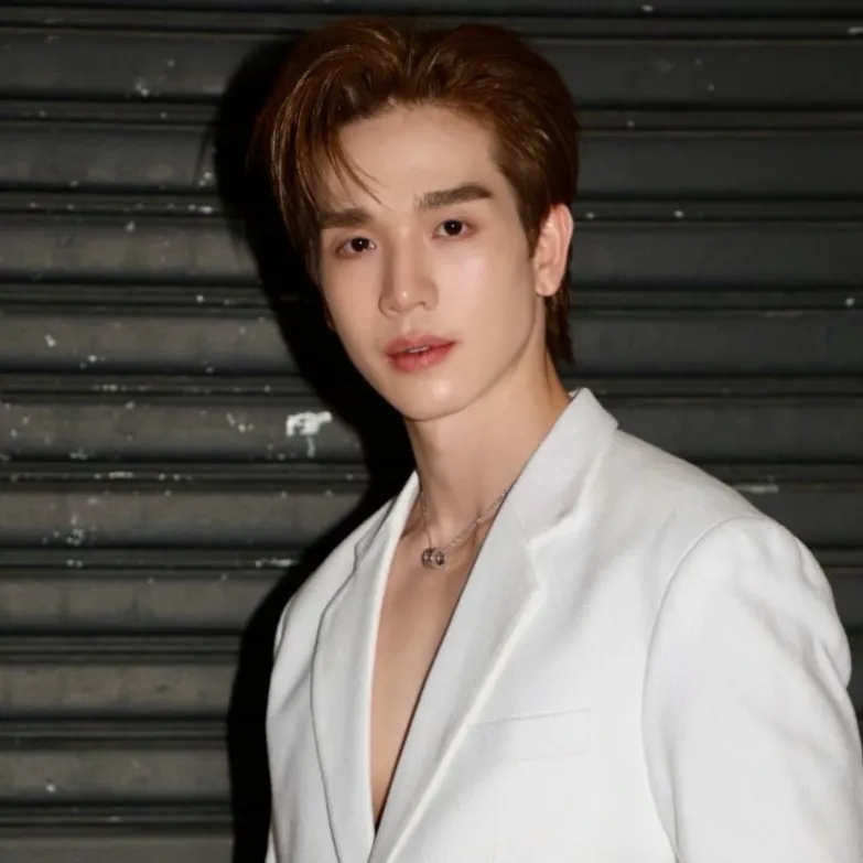 Nghệ sĩ Tongtong Kitsakorn Kanogtorn