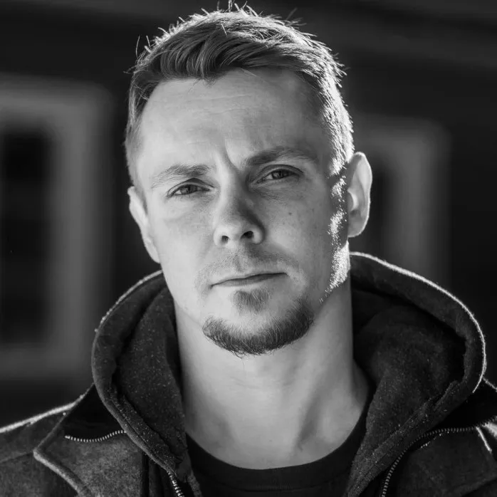 Nghệ sĩ Tanel Toom