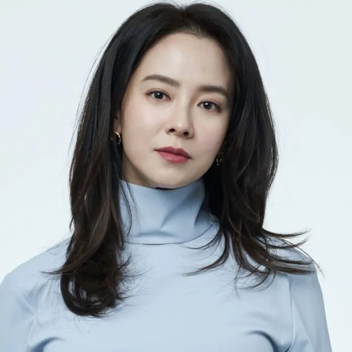 Nghệ sĩ Song Ji Hyo