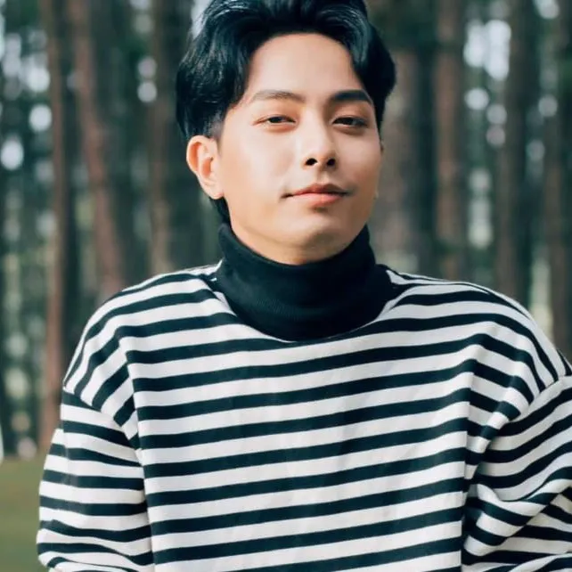 Nghệ sĩ Võ Đình Hiếu