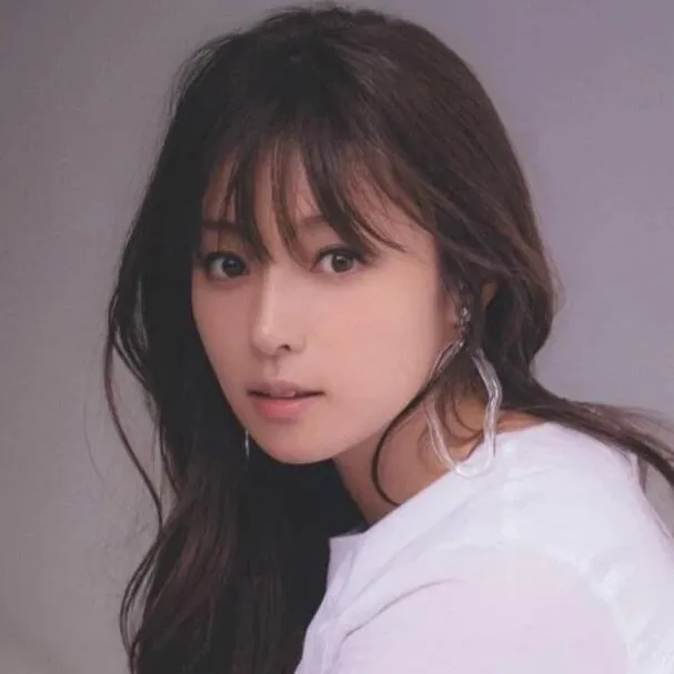 Nghệ sĩ Fukada Kyoko