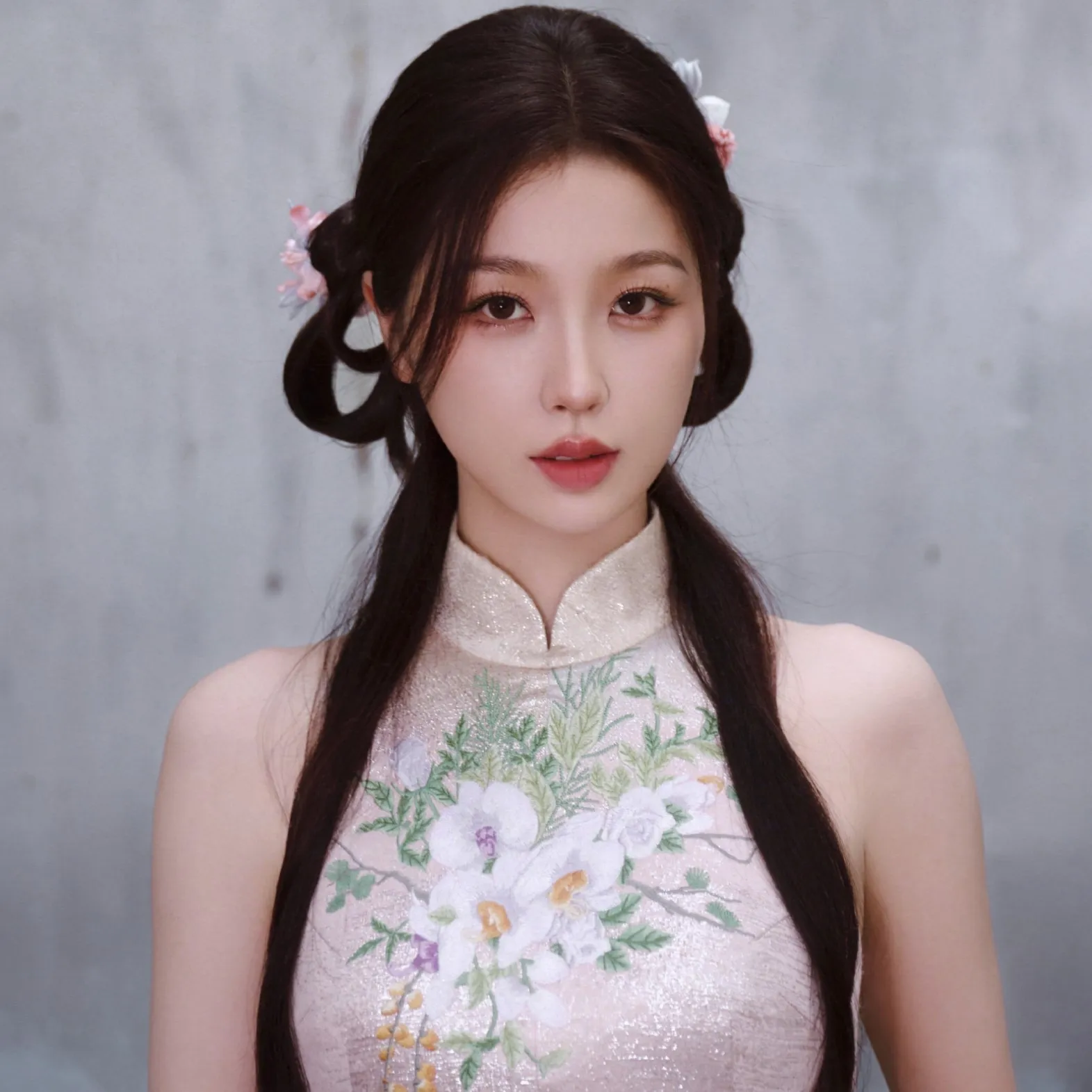 Nghệ sĩ Ngu Thư Hân