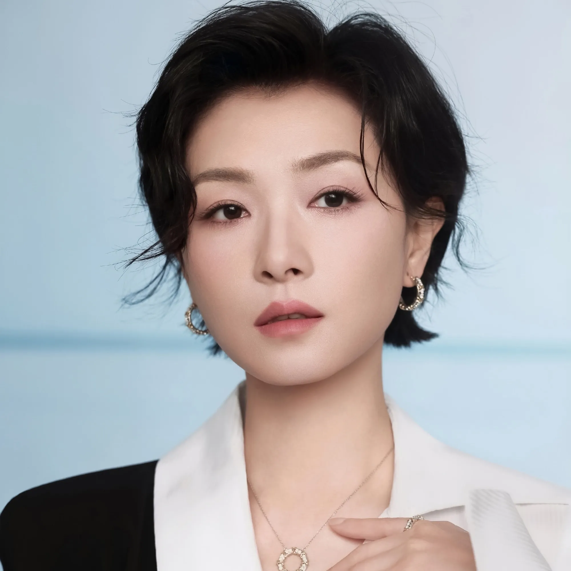 Nghệ sĩ Vạn Thiến