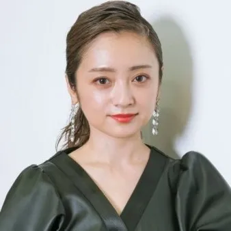 Nghệ sĩ Adachi Yumi