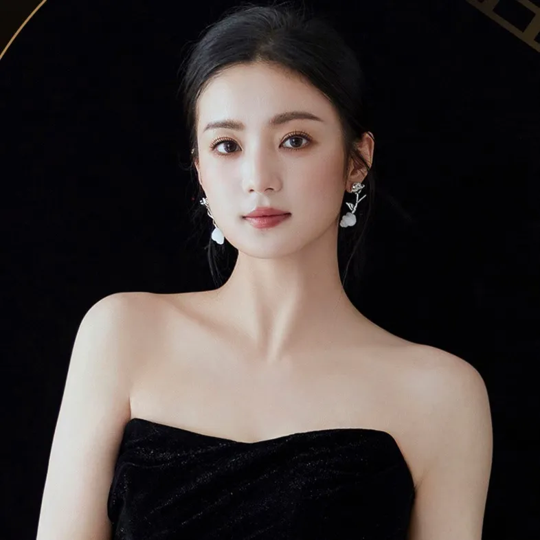 Nghệ sĩ Trương Nhã Khâm