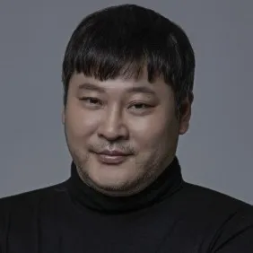 Nghệ sĩ Choi Moo Sung