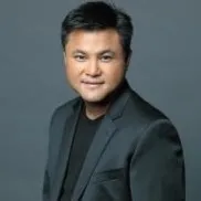 Nghệ sĩ Takonkiet Viravan