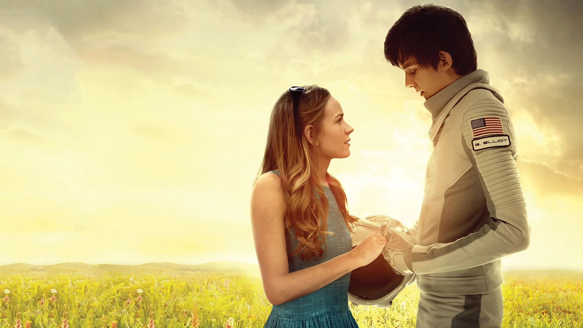 Khoảng Cách Giữa Chúng Ta