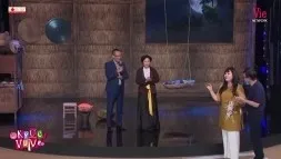 NSND Hồng Vân Xúc Động Nhớ Về Bà, MC Lại Văn Sâm Lặng Người Nghe Hồng Vân Hát