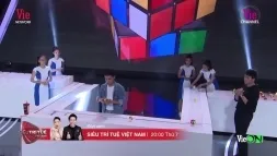 Kỷ Lục Gia Rubik Khơi Mãn Nhãn Với Lẩu Băng Chuyền Rubik Có 1 Không 2