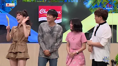 Hari và Woosi bắn tiếng hàn không ai hiểu