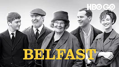 Belfast - 03 - Kenneth Branagh - Jude Hill - Caitriona Balfe - Jamie Dornan - Judi Dench