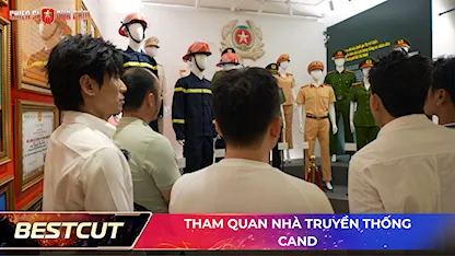 Tham quan nhà Truyền thống CAND