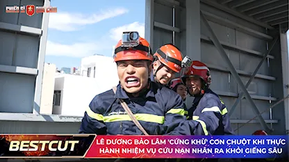 Lê Dương Bảo Lâm 'cứng khừ' con chuột khi thực hành nhiệm vụ cứu nạn nhân ra khỏi giếng sâu