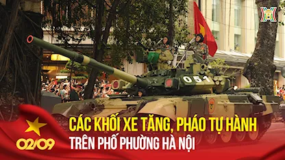 Xe Tăng Trên Phố Phường Hà Nội