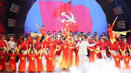 Trực Tiếp: Chương Trình Nghệ Thuật 'Dưới Lá Cờ Vẻ Vang Của Đảng'