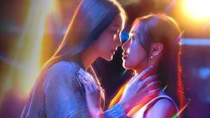 Những Chị Em Sinh Ra Để Gặp Gỡ: Cuộc Hội Ngộ Đầy Cảm Động Giữa Trương Quốc Tân và Hải Triều